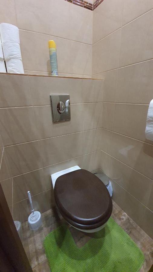 Aqua Apartman Tiszaújváros Dış mekan fotoğraf
