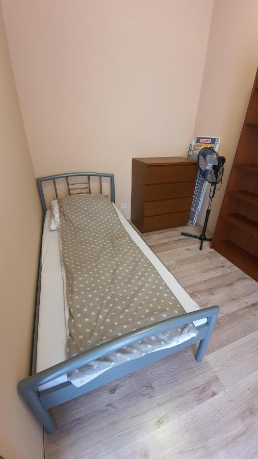 Aqua Apartman Tiszaújváros Dış mekan fotoğraf