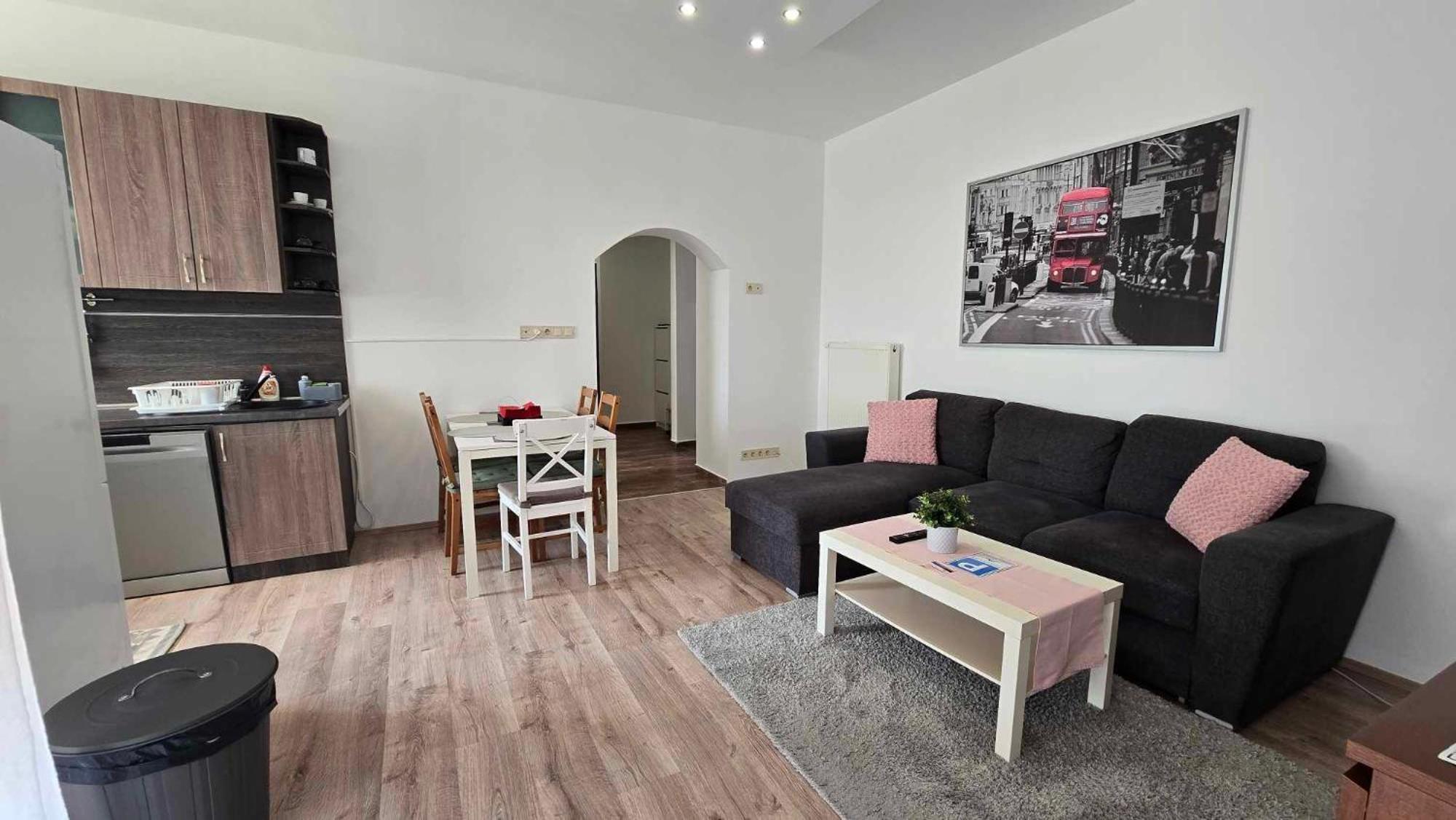 Aqua Apartman Tiszaújváros Dış mekan fotoğraf