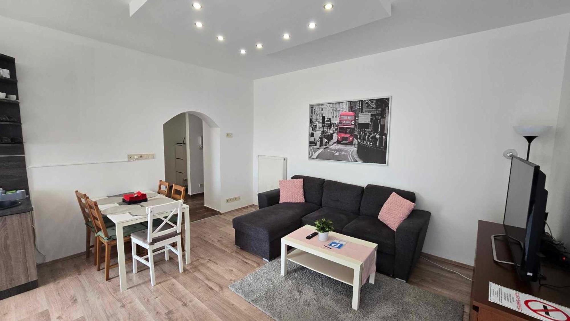 Aqua Apartman Tiszaújváros Dış mekan fotoğraf